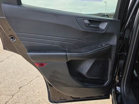 Used 2023 Ford Escape Active image 33