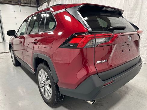 Used 2025 Toyota RAV4 XLE Premium w/ Weather Package image 5