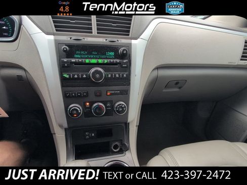 Used 2011 Chevrolet Traverse LT w/ LPO, 'HIT The Road' Package FWD image 19