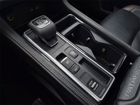 Certified 2023 Nissan Pathfinder Platinum w/ Lighting Package (N93) image 41