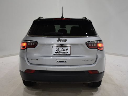 Used 2025 Jeep Compass Limited AWD/4WD image 6
