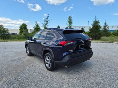 Used 2023 Toyota RAV4 XLE AWD/4WD image 8