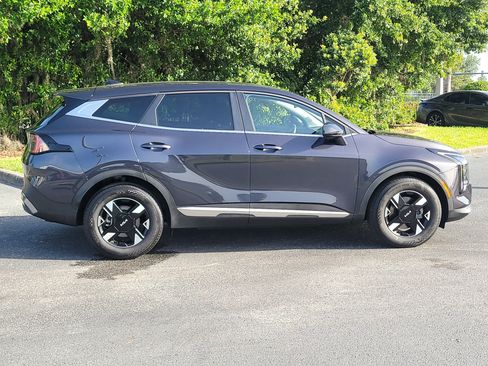 Used 2026 Kia Sportage LX FWD image 8