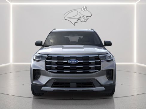 New 2026 Ford Explorer Active image 8