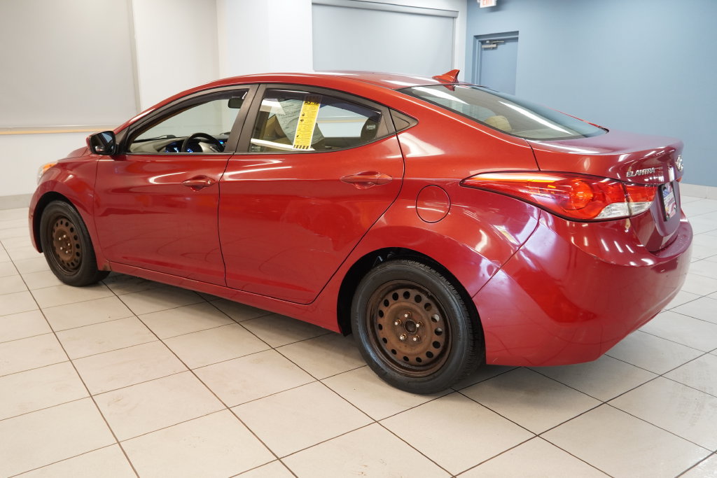Used 2013 Hyundai Elantra GLS FWD image 7