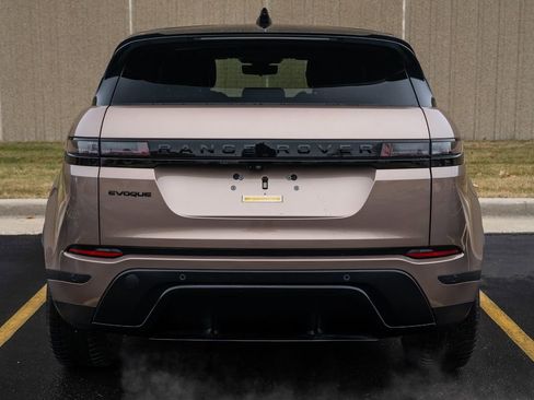 Used 2024 Land Rover Range Rover Evoque S image 6