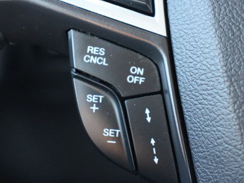 Used 2014 Ford Fusion Energi SE w/ Driver Assist Package image 25