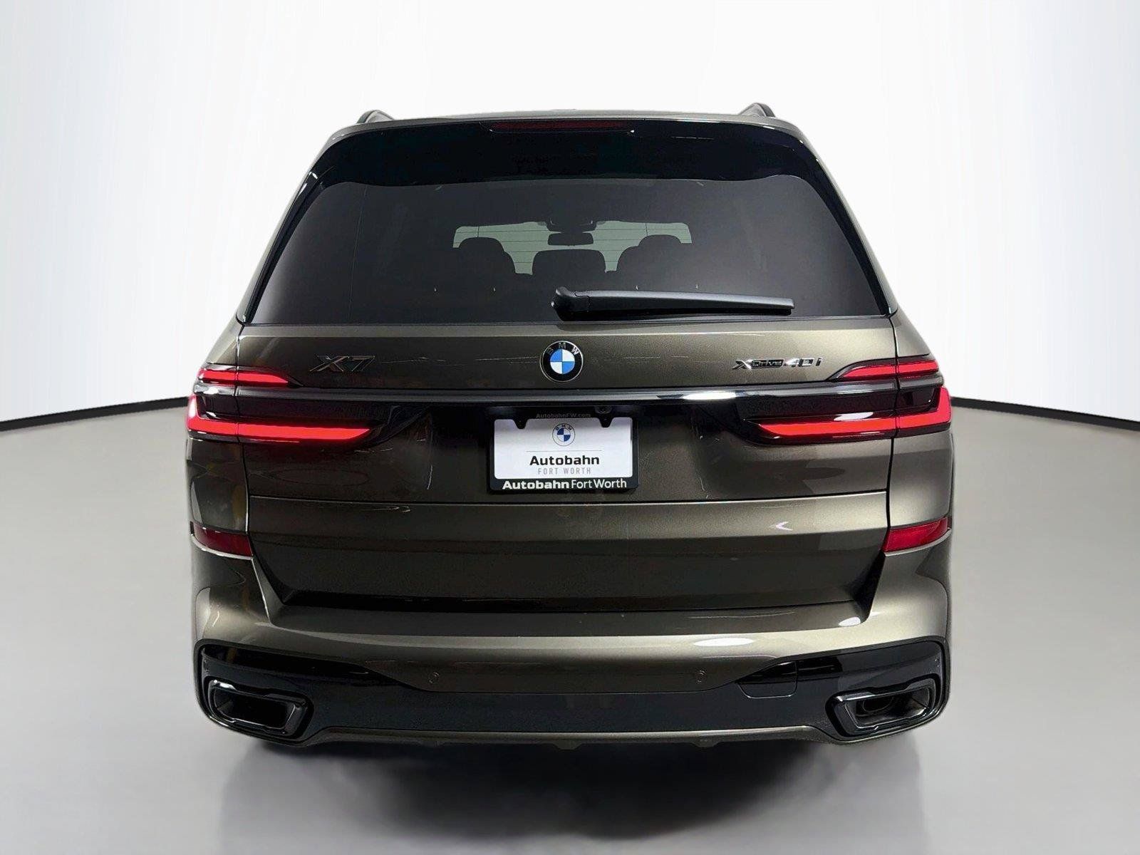 New 2027 BMW X7 xDrive40i w/ M Sport Package AWD/4WD image 6