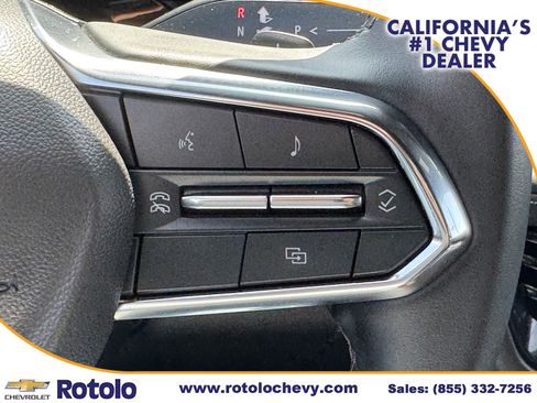 Used 2025 Chevrolet Suburban Z71 AWD/4WD image 27
