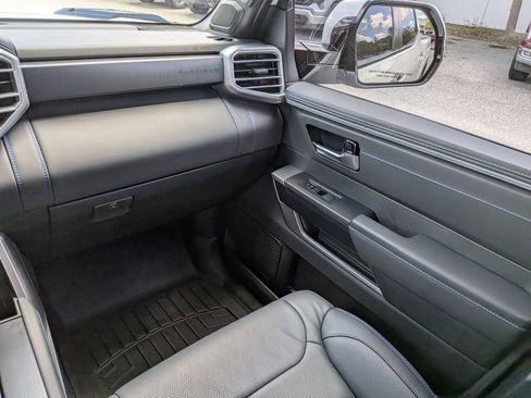 Used 2024 Toyota Tundra Platinum AWD/4WD image 17