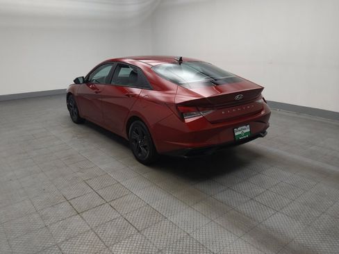 Used 2023 Hyundai Elantra SEL FWD image 5