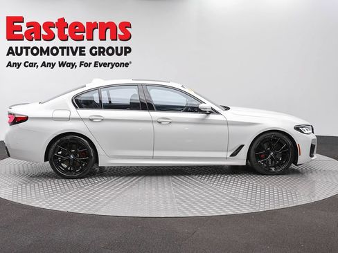 Used 2023 BMW 530i w/ M Sport Package RWD image 4