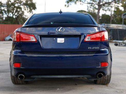 Used 2011 Lexus IS 250 image 6