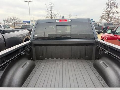 New 2026 RAM 1500 4x4 Crew Cab image 12