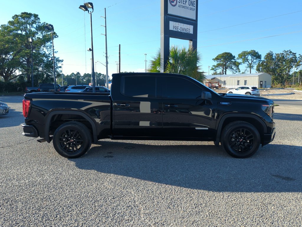 Used 2025 GMC Sierra 1500 Elevation RWD image 8