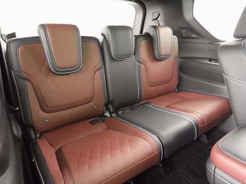 Used 2025 INFINITI QX80 Autograph AWD/4WD image 15