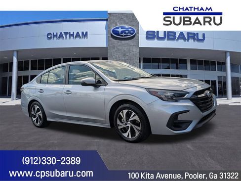 Certified 2025 Subaru Legacy Premium AWD/4WD image 1