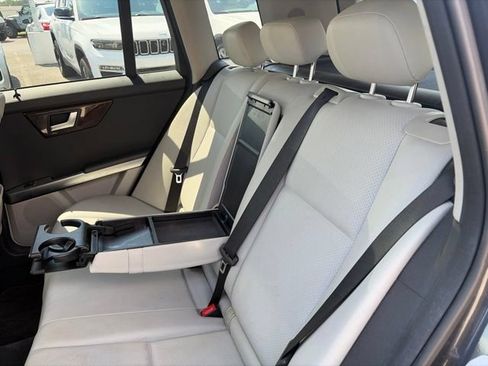 Used 2015 Mercedes-Benz GLK 350 2WD image 24