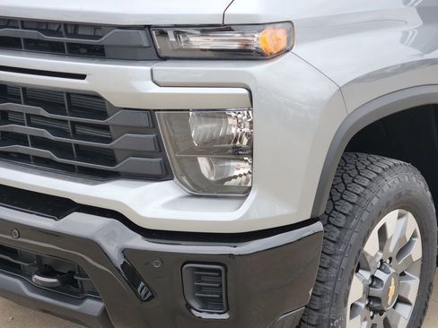 New 2026 Chevrolet Silverado 2500 Custom w/ Custom Value Package image 6
