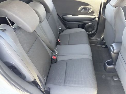 Used 2022 Honda HR-V EX image 14