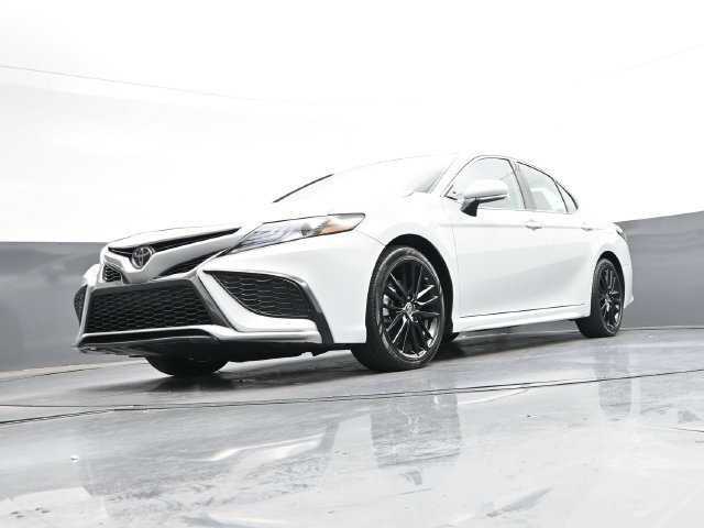 Used 2024 Toyota Camry XSE FWD image 37