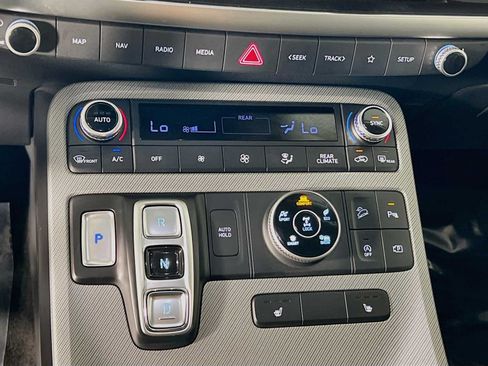 Used 2025 Hyundai Palisade XRT AWD/4WD image 16