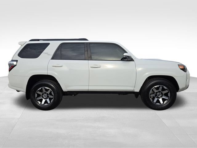 Used 2024 Toyota 4Runner TRD Off-Road Premium w/ Off Road Premium Plus Package AWD/4WD image 13
