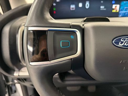 Certified 2025 Ford Expedition Active RWD image 21