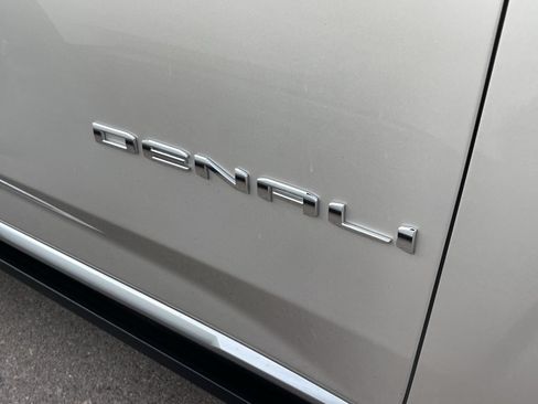 Certified 2022 GMC Yukon Denali AWD/4WD image 5