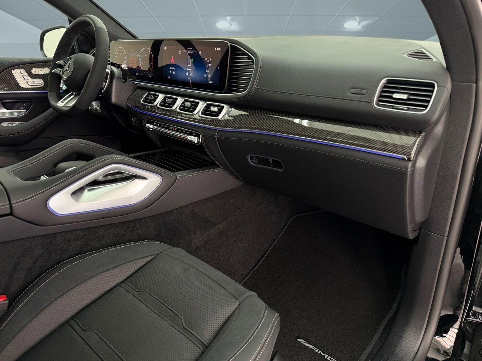 New 2026 Mercedes-Benz GLE 53 AMG 4MATIC Coupe image 19