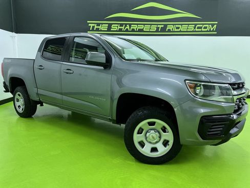Used 2022 Chevrolet Colorado W/T AWD/4WD image 1