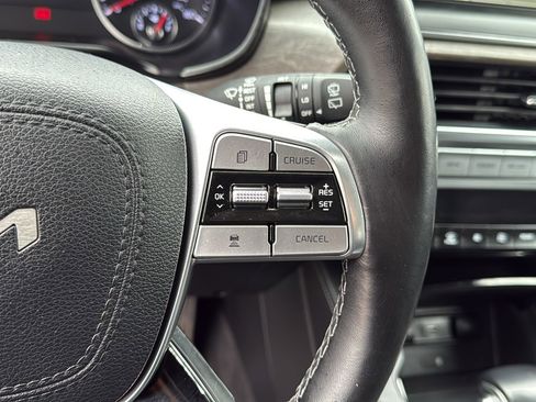 Used 2022 Kia Telluride EX w/ EX Premium Package image 16