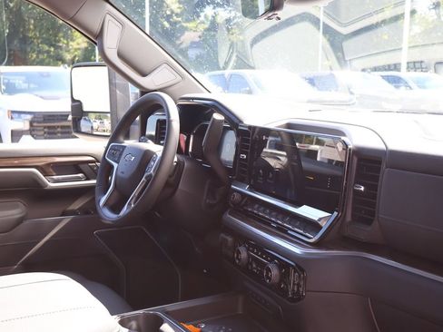 New 2026 Chevrolet Silverado 3500 LT w/ Trail Boss Package AWD/4WD image 45