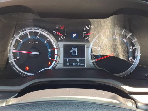 Used 2015 Toyota 4Runner Limited RWD image 17
