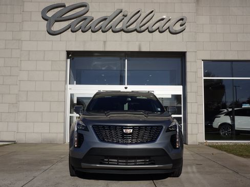 Used 2023 Cadillac XT4 Premium Luxury w/ Cold Weather Package AWD/4WD image 13