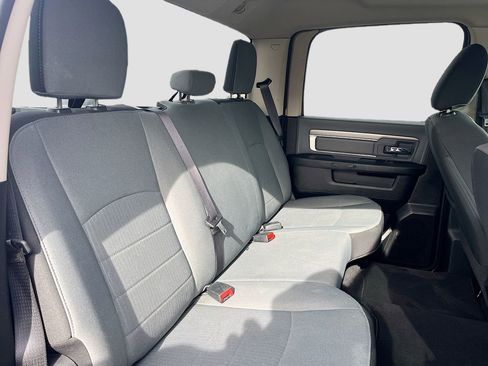 Used 2022 RAM 1500 Classic SLT RWD image 25