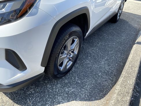 Certified 2024 Toyota RAV4 XLE w/ Convenience Package AWD/4WD image 8