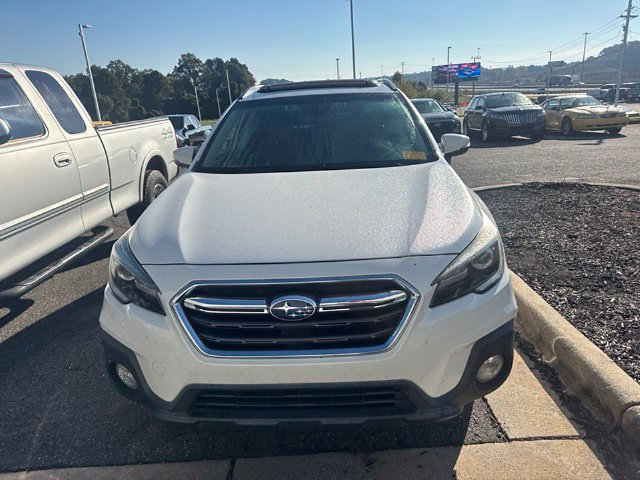 Used 2019 Subaru Outback 2.5i Touring AWD/4WD image 2