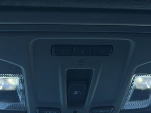 Used 2020 GMC Sierra 1500 SLT w/ SLT Premium Plus Package image 25