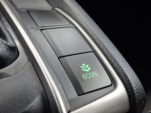 Used 2021 Honda Civic Sport image 21