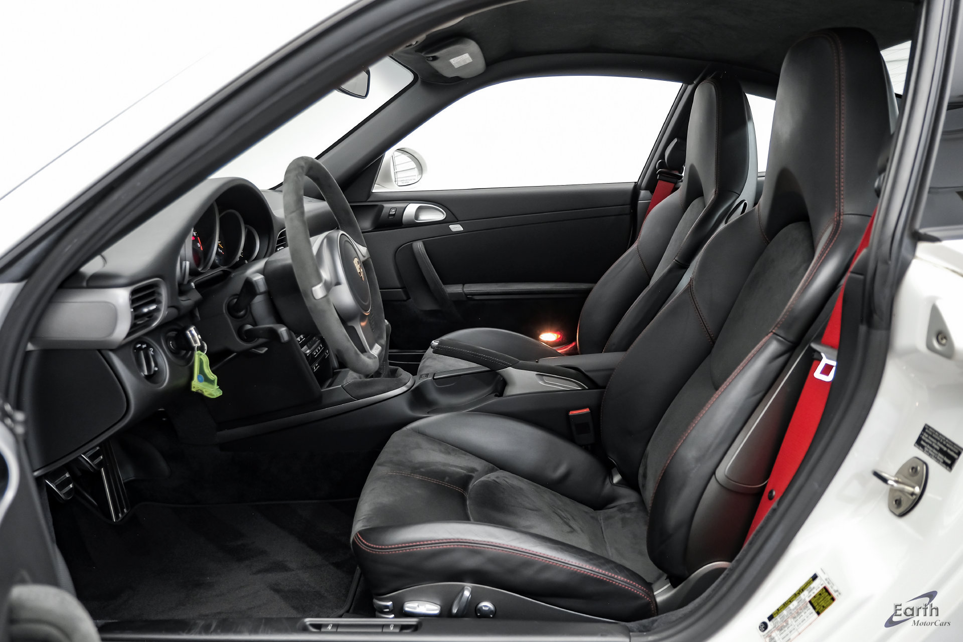 Used 2010 Porsche 911 GT3 RWD image 42