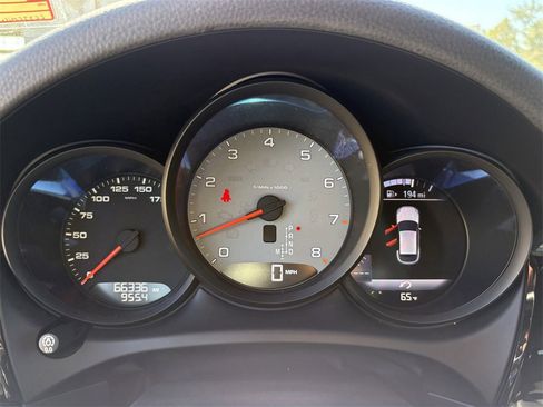 Used 2016 Porsche Macan S image 18