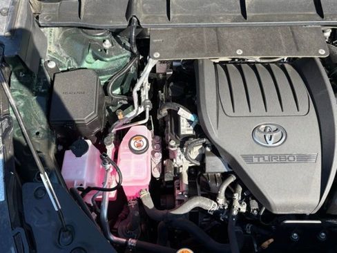 Used 2024 Toyota Highlander XLE image 83