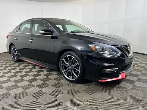 Used 2017 Nissan Sentra NISMO image 2