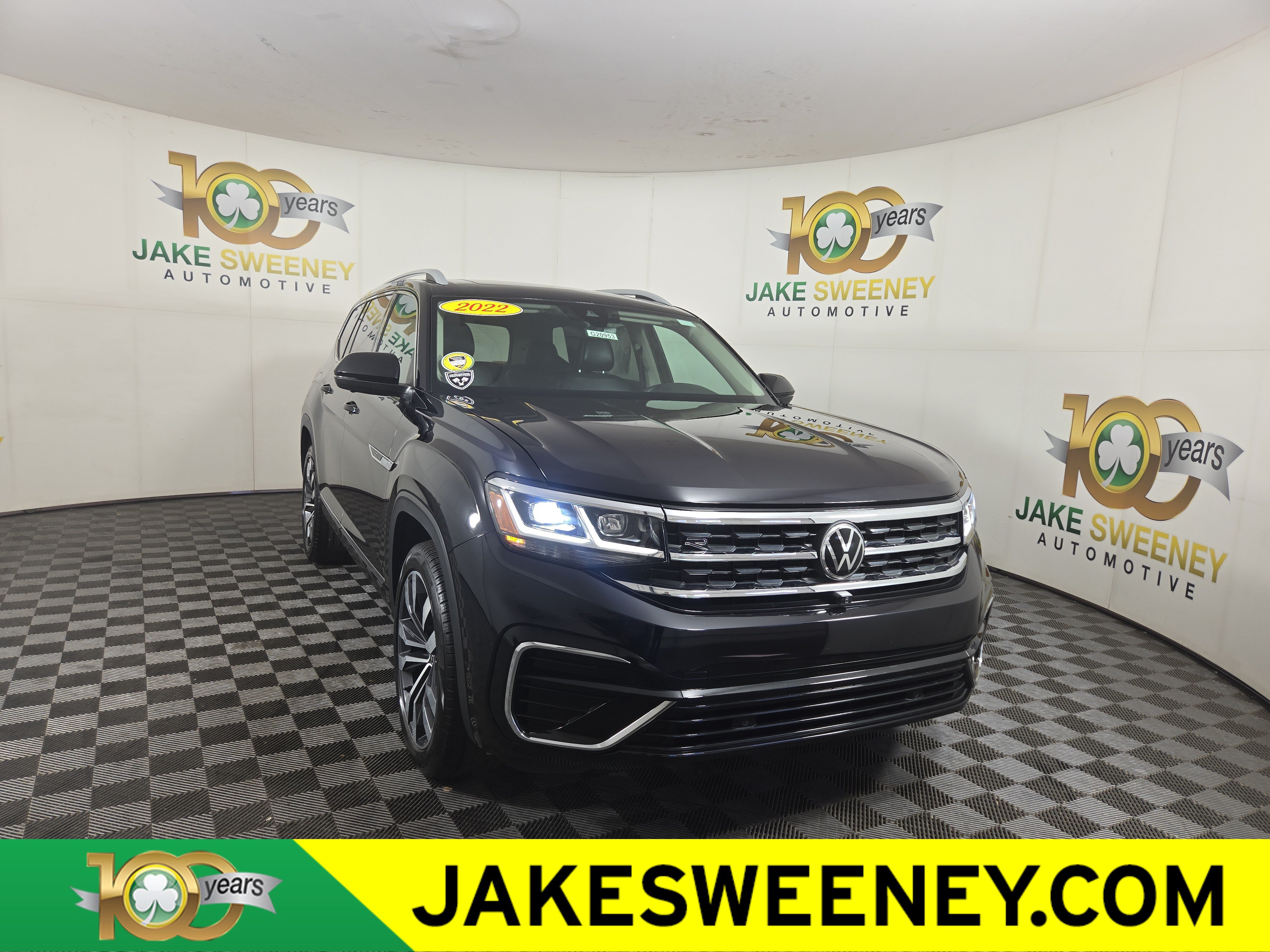 Used 2022 Volkswagen Atlas SEL Premium R-Line AWD/4WD image 1
