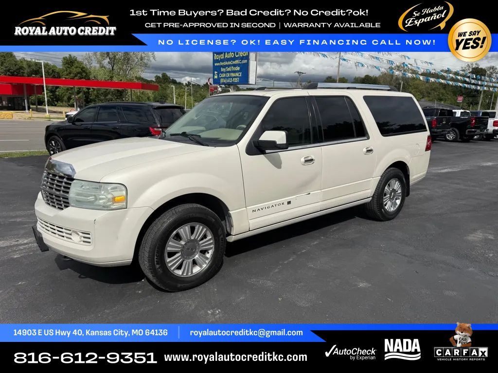 Used 2008 Lincoln Navigator L 4WD image 4