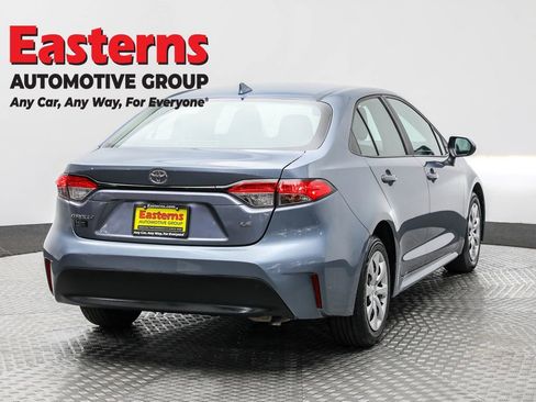 Used 2024 Toyota Corolla LE image 5