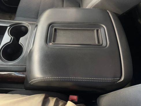 Used 2015 GMC Yukon SLE w/ Convenience Package AWD/4WD image 41