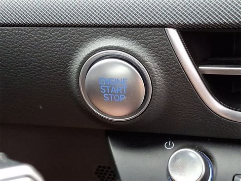 Used 2025 Hyundai Sonata Limited image 23