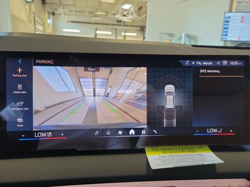 Used 2025 BMW X3 xDrive30i w/ Convenience Package image 25